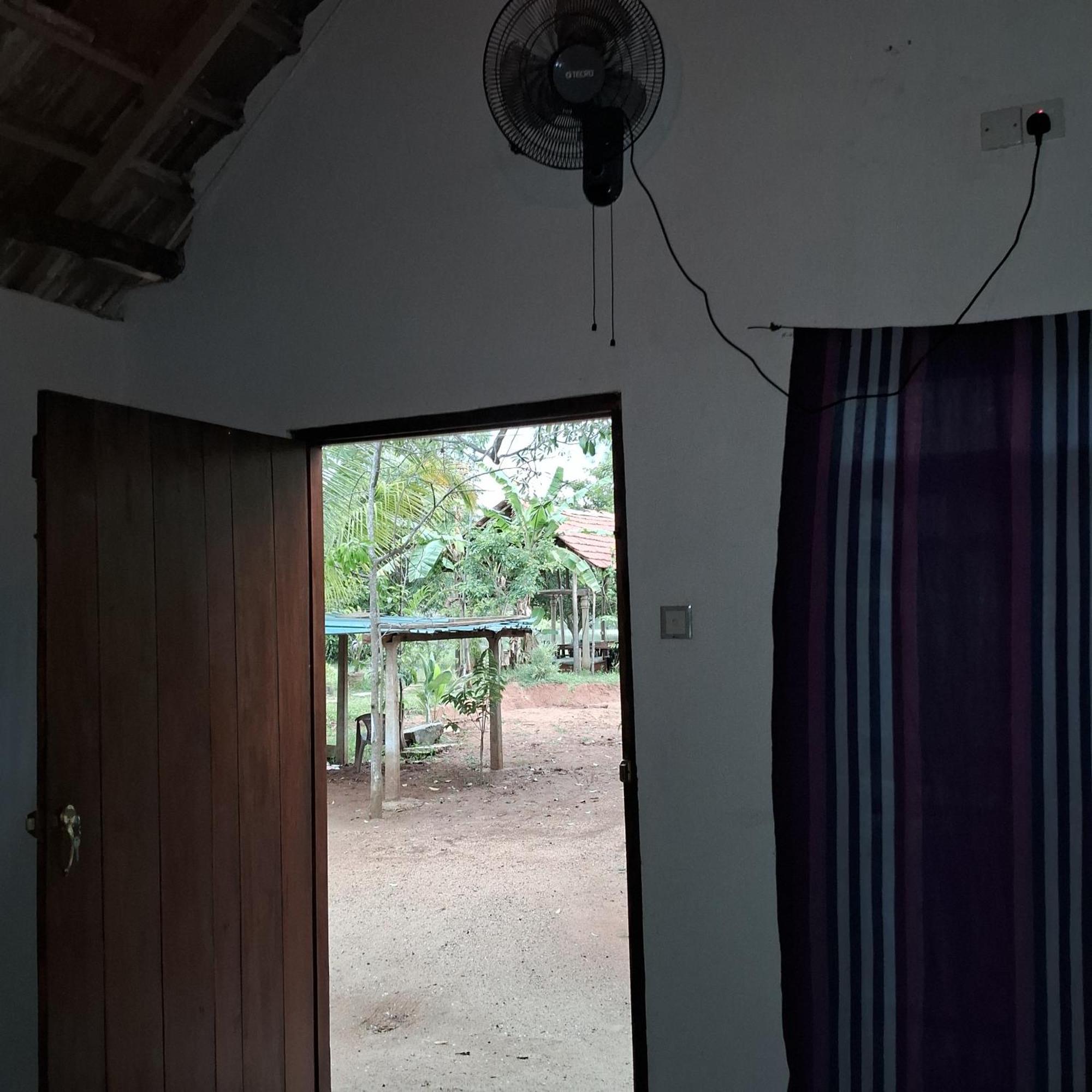 Sigiri Wild Lake Dambulla Exterior foto